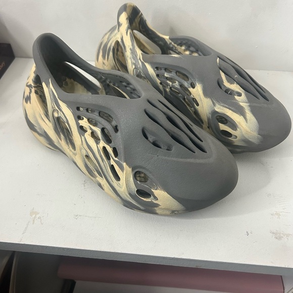 Yeezy Shoes - Yeezy foam runner